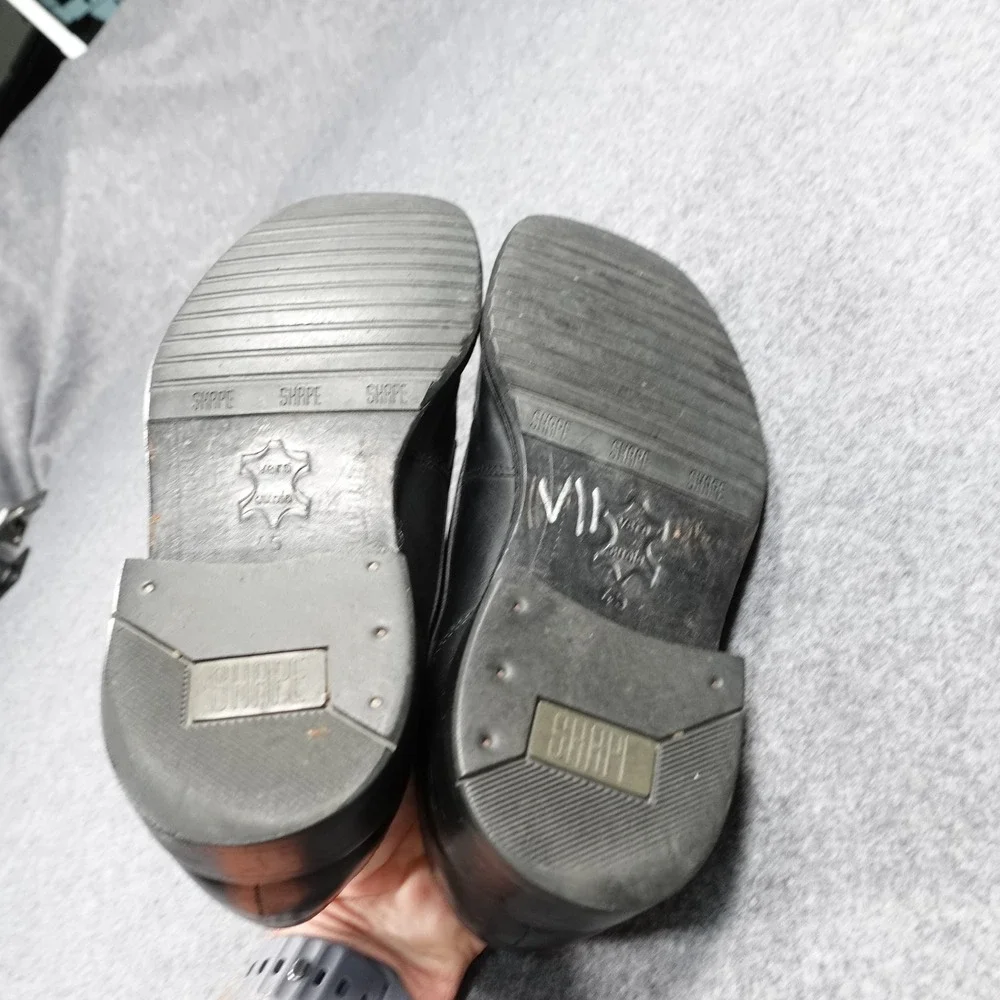 Ecco shape leather